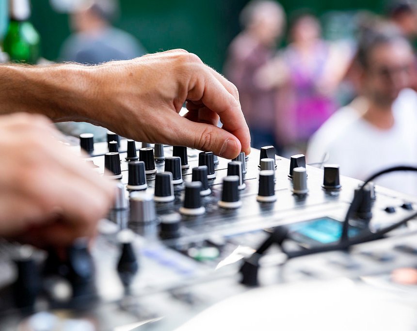 Rundfunk FM | Rundfunk